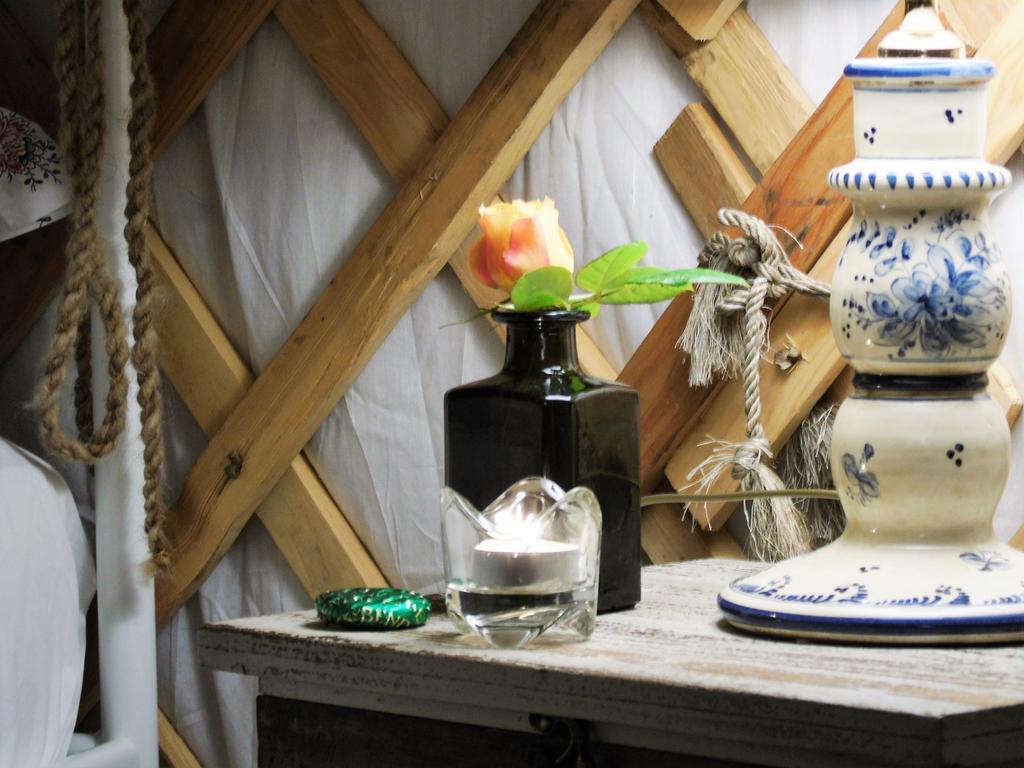Glamping Abruzzo - The Yurt Hotel Catignano Екстериор снимка